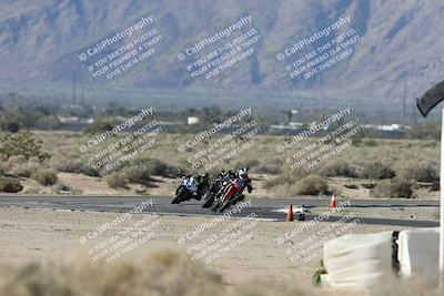 media/Jan-15-2026-Racers Edge (Thu) [[dfebeb70ab]]/3-B Group/Session 2 (Turn 15 Inside Pans)/